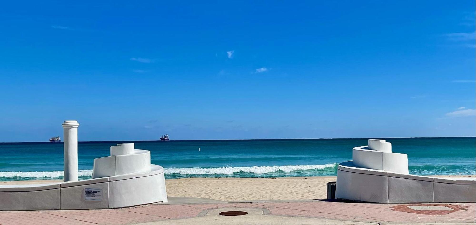 Little Paris By The Ocean Self Check In Hotel Fort Lauderdale Exterior photo