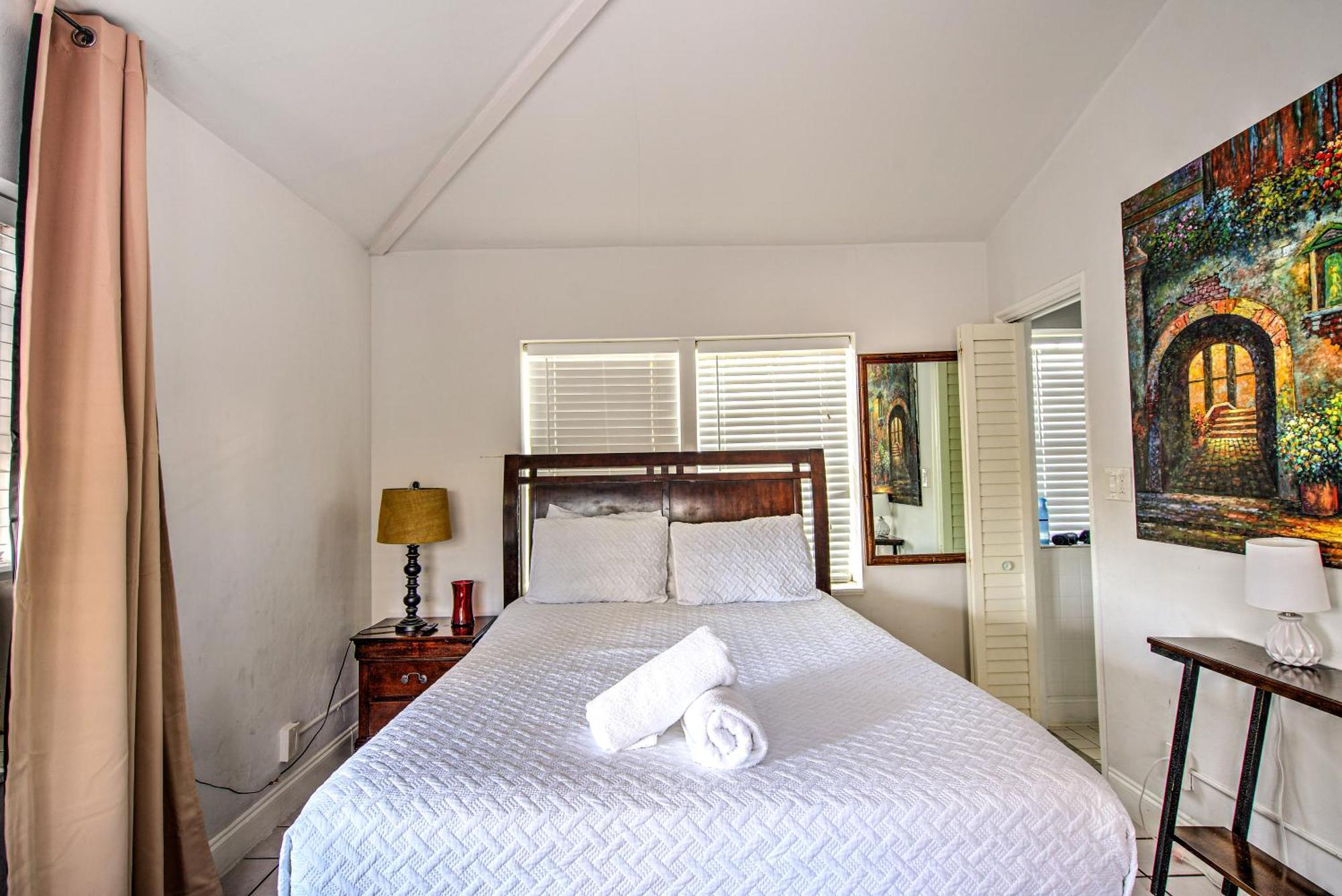 Little Paris By The Ocean Self Check In Hotel Fort Lauderdale Exterior photo