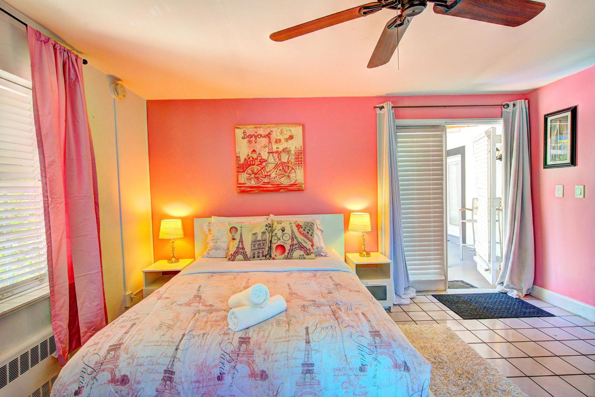 Little Paris By The Ocean Self Check In Hotel Fort Lauderdale Exterior photo